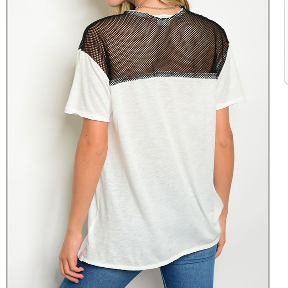 OFF WHITE BLACK WITH ROSE FLOWER TOP - Picture 2 of 2